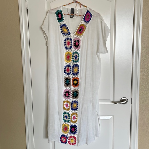 Vnce Camuto Crochet-Trm Te-Front Caftan CoverUp | Caftan, Cover Up